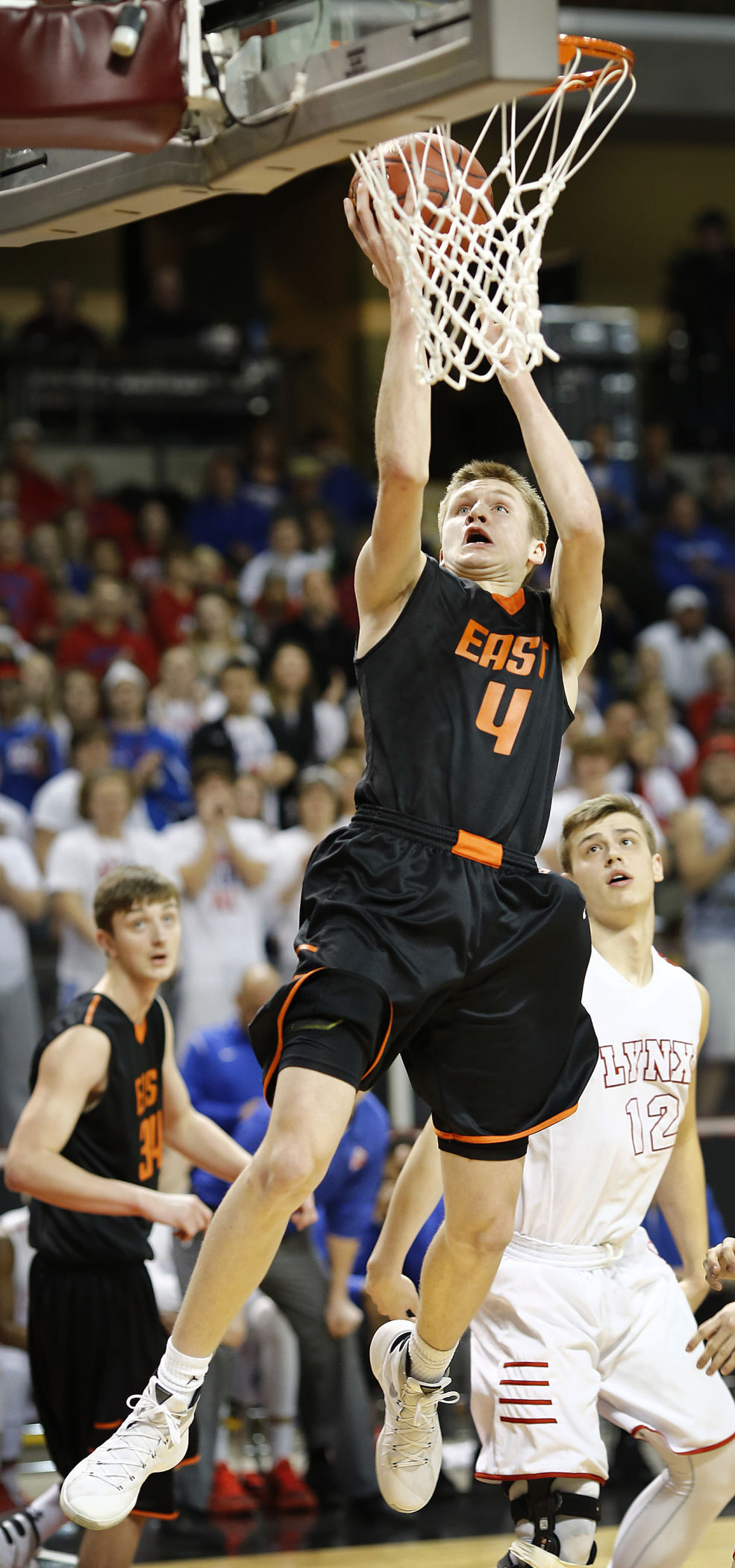 East High basketball vs Council Bluffs Abraham Lincoln